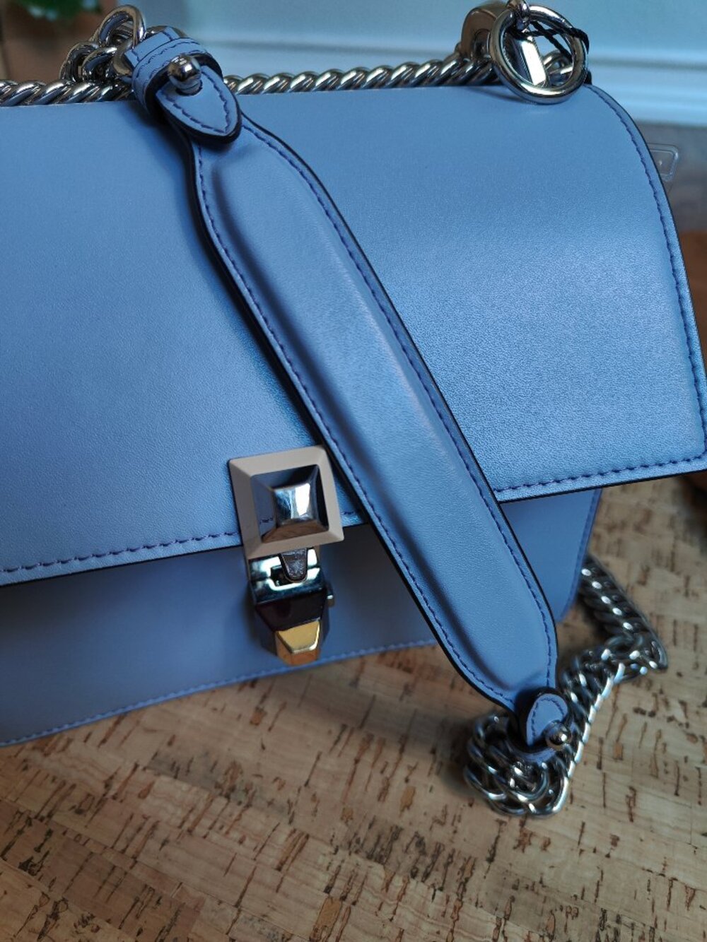 Fendi Kan I light blue shoulder purse - Picture 6 of 14